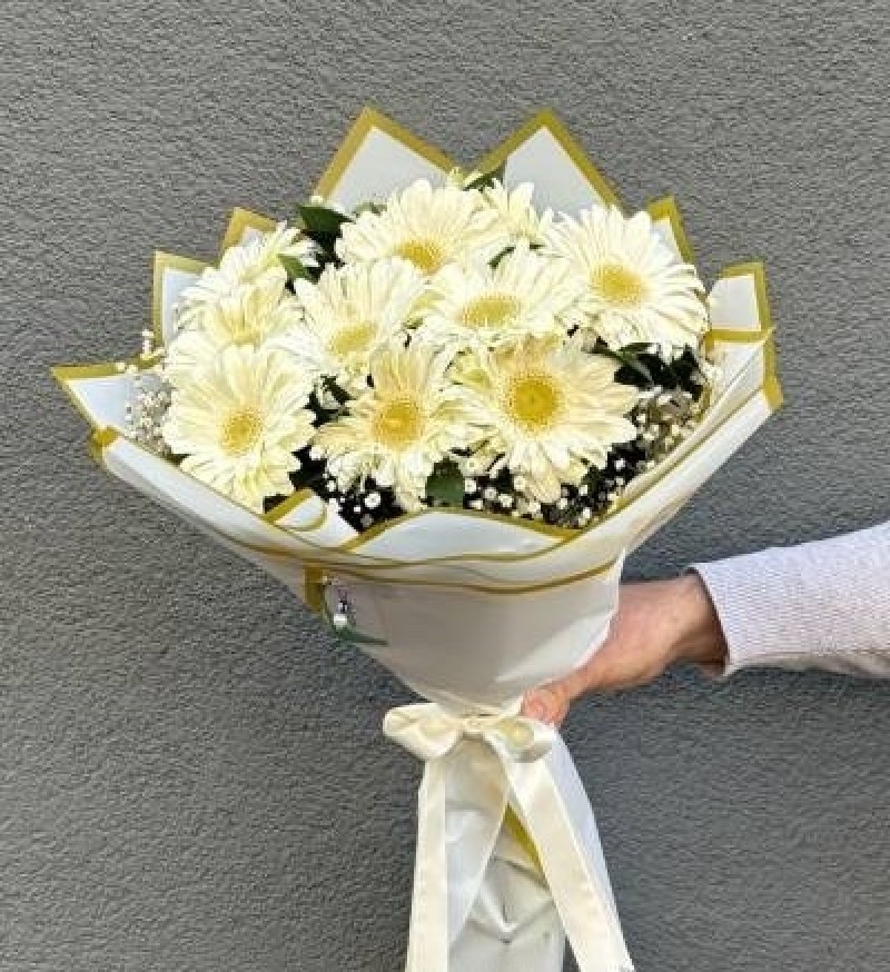 Beyaz Gerbera Buketim